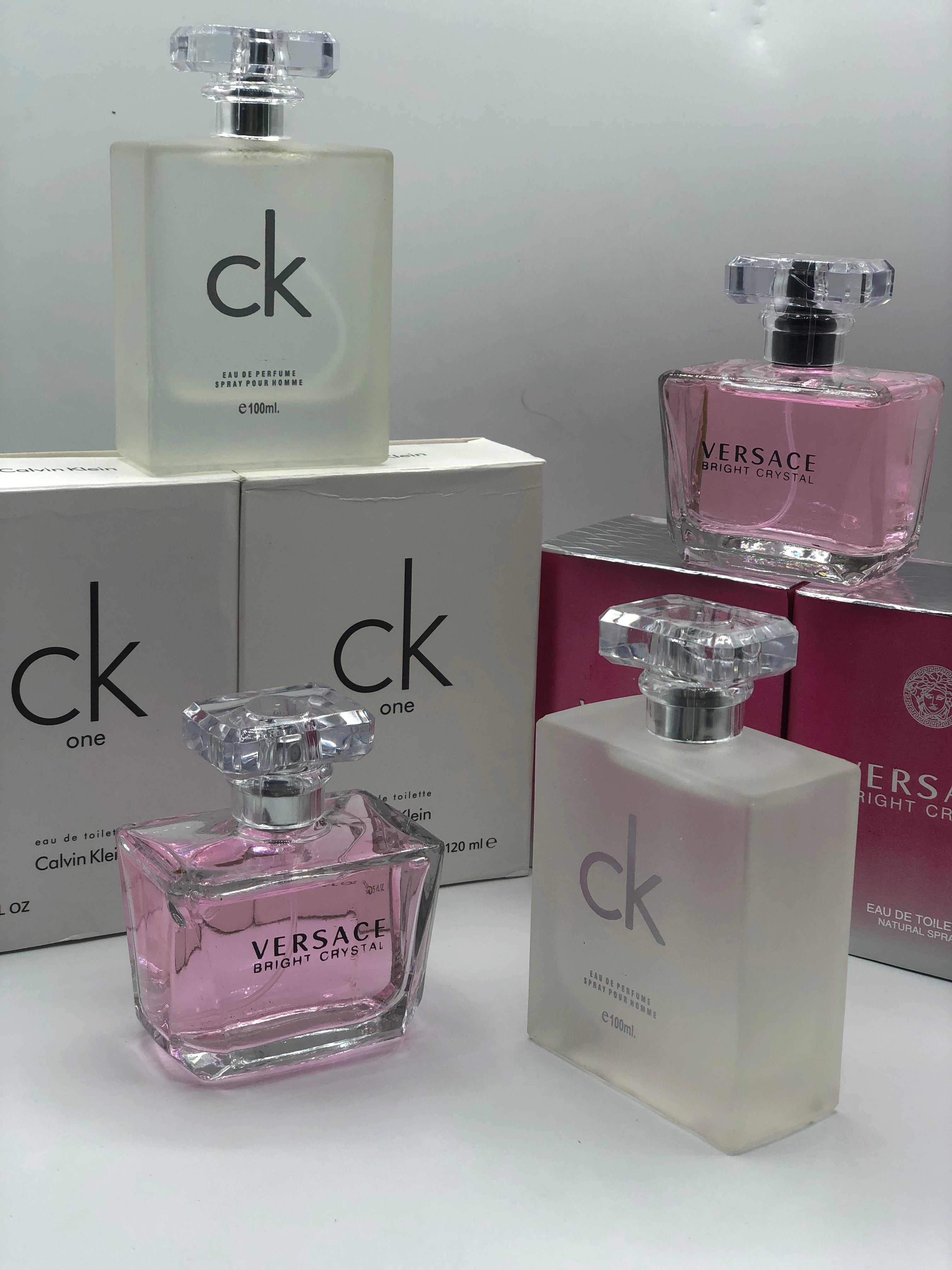 BRIGHT CRYSTAL VIRSACE + ( GET 1 FREE CK ONE PERFUME )