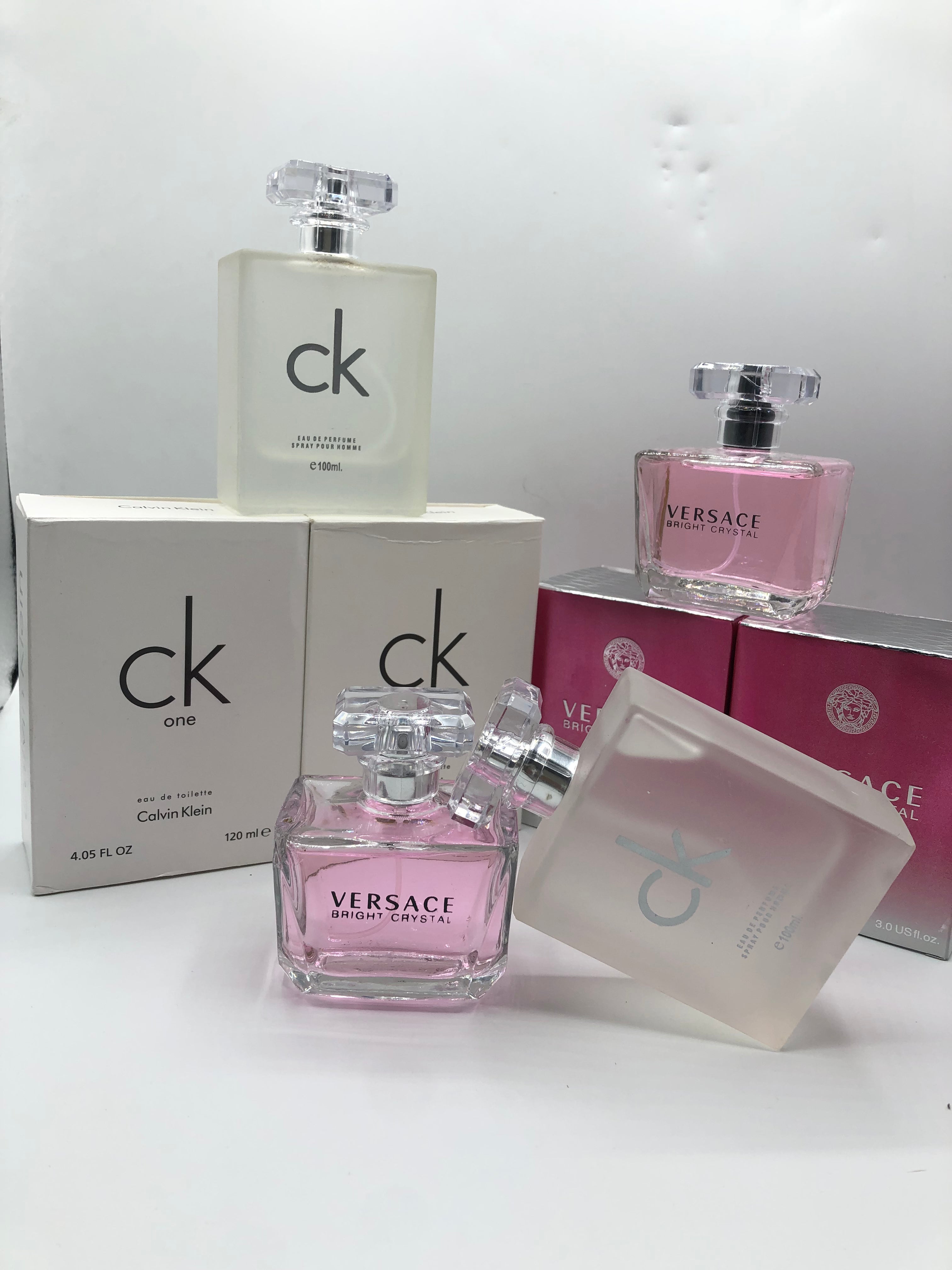 BRIGHT CRYSTAL VIRSACE + ( GET 1 FREE CK ONE PERFUME )