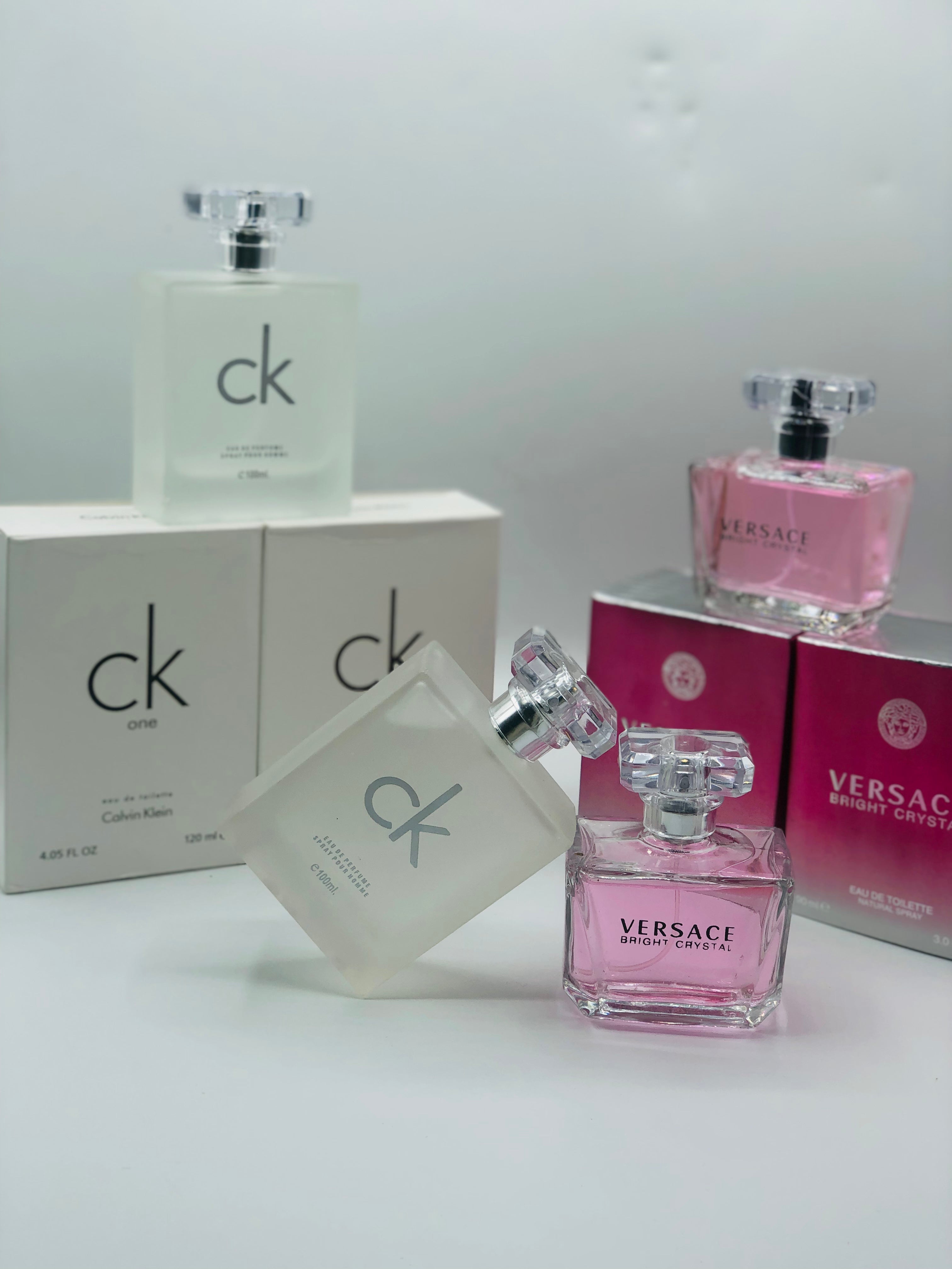 BRIGHT CRYSTAL VIRSACE + ( GET 1 FREE CK ONE PERFUME )